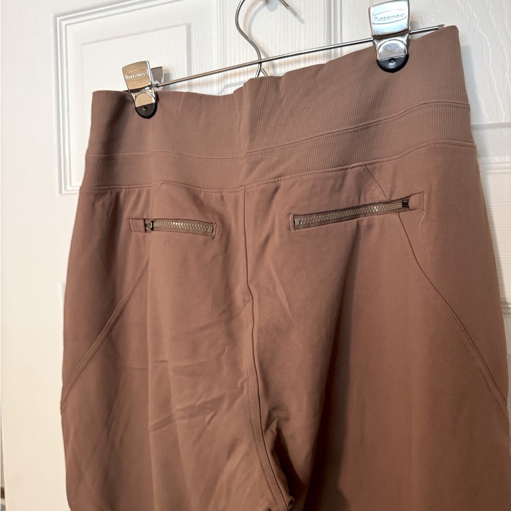 Athleta Venice High Rise Joggers in Brown Size Large - Picture 7 of 7